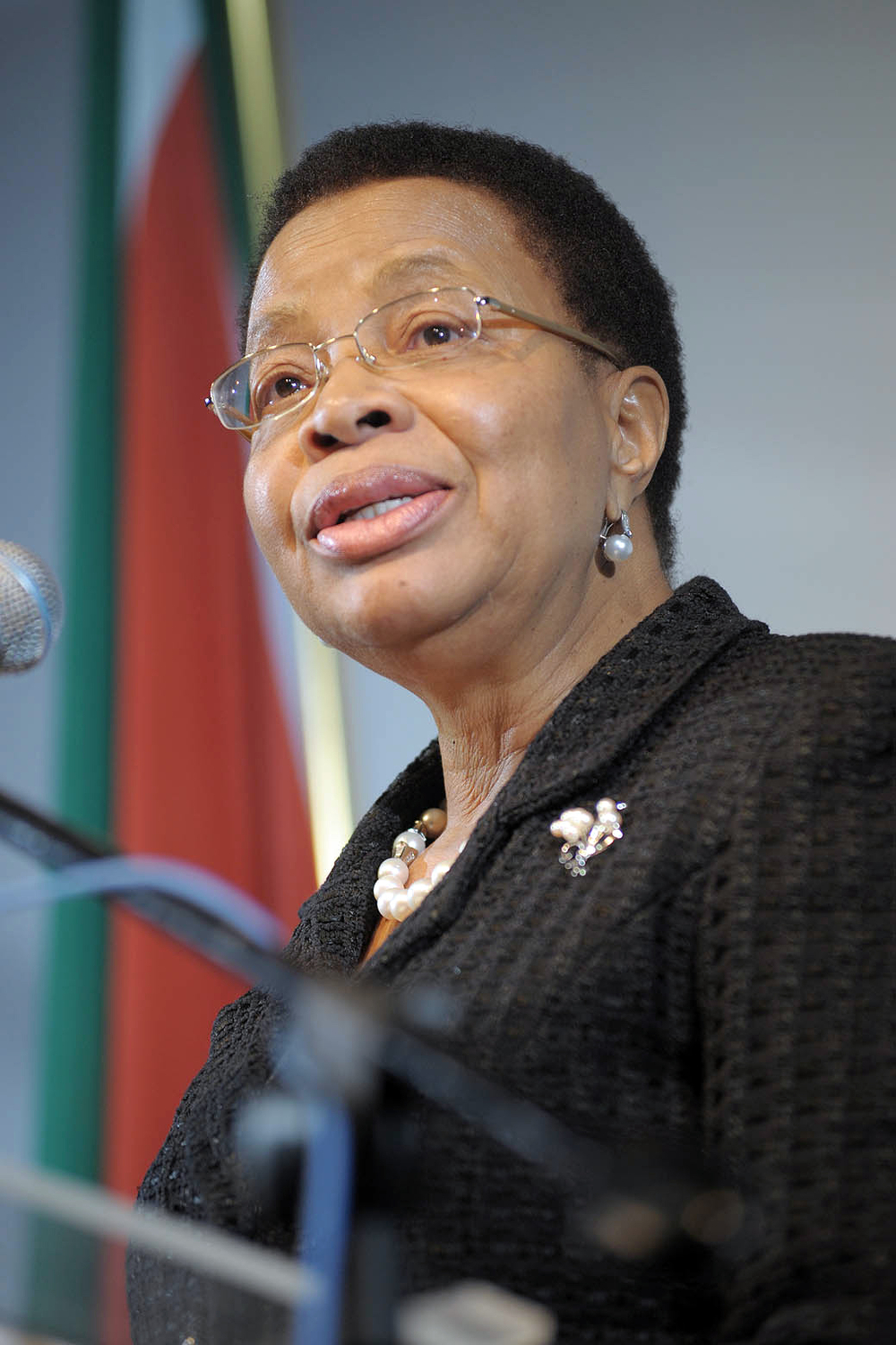 Marriage to Graça Machel and international leadership