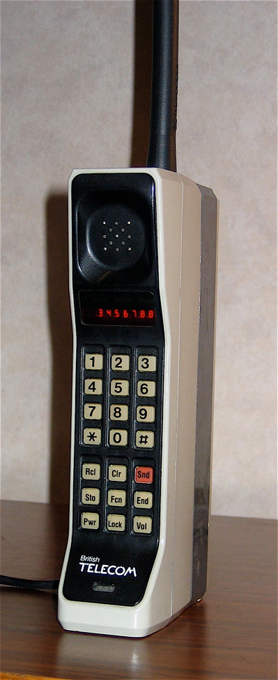 FCC Approved World's First Commercial Cellular Device