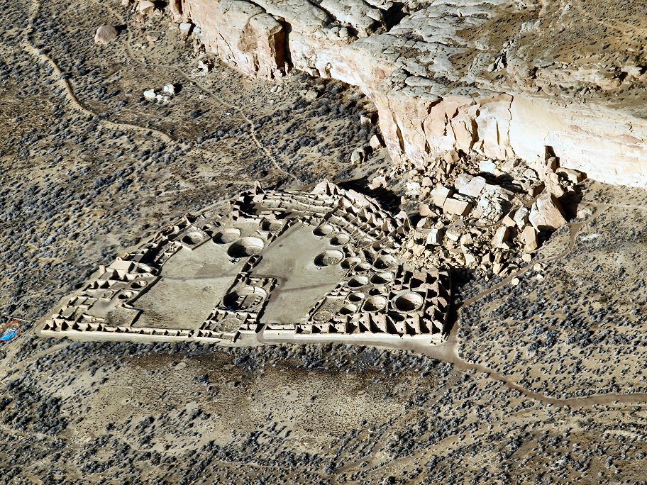 Ancestral Puebloans saw civilizational decline, left cliff dwellings in the Southwest.
