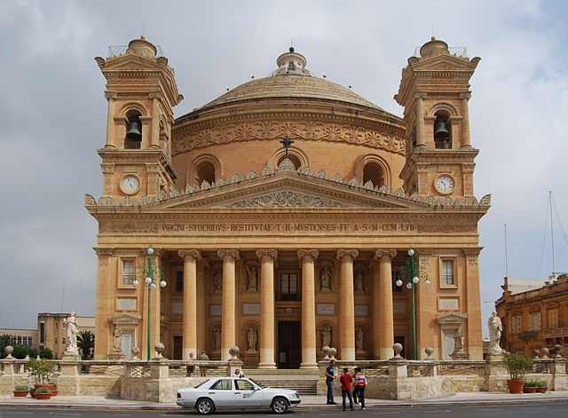 The Mosta Dome: Construction of a Large Church Dome