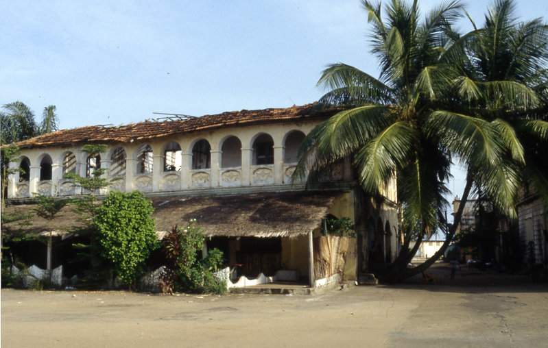 Establishment of Grand-Bassam as the capital of French West Africa