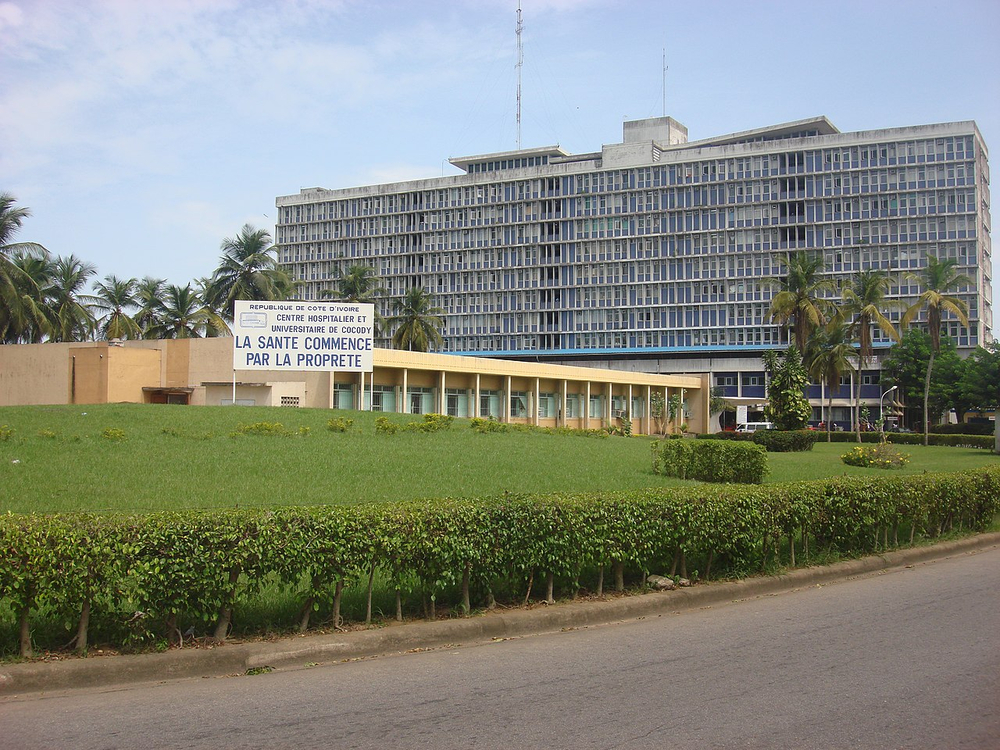 Government resignation over toxic waste dumping scandal and fatalities in Abidjan.