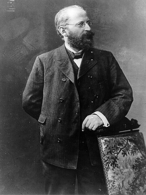 Eduard Bernstein Advocated Gradual Socialism