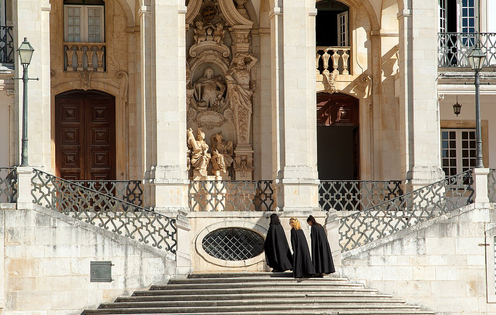 Dom Dinis establishes one of the world's oldest universities, University of Coimbra, in continuous operation.