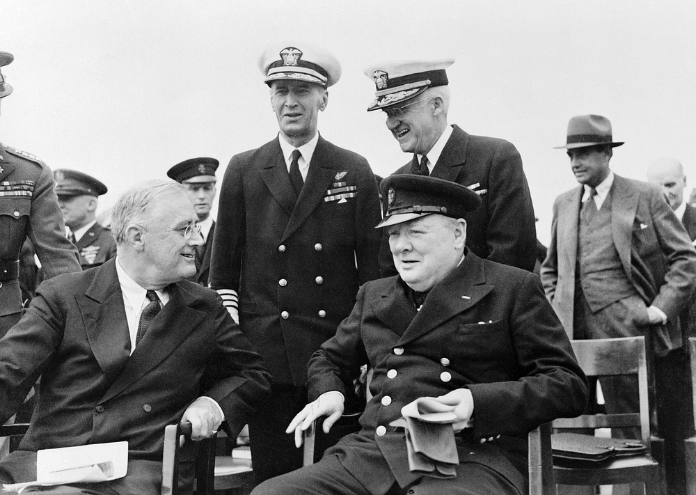 Roosevelt and Churchill meet in Newfoundland