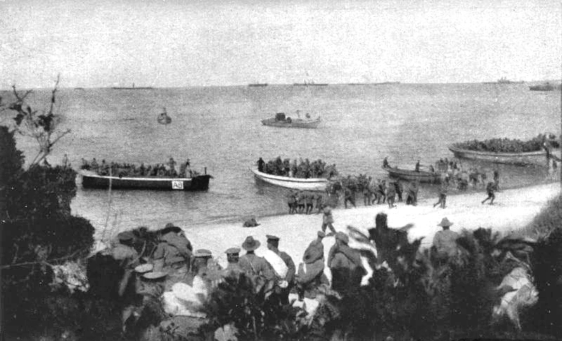 Gallipoli: ANZAC soldiers' landing in Turkey.