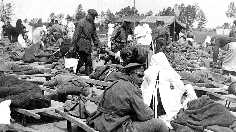 Germany's Chlorine Gas Attack: Impact on Eastern Front in WWI