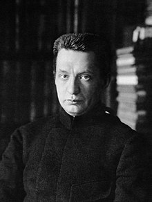 Russian Provisional Government declares republic amidst revolutionary pressures. Transition from monarchy to Soviet Russia.