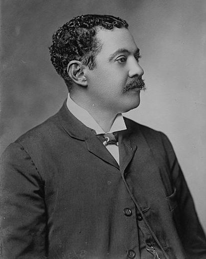 Carlos Antonio Mendoza: Acting President who served for 6 months in Panama.