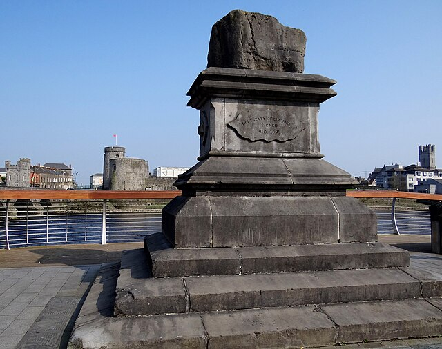 End of Williamite War and rights for Irish Catholics agreed.