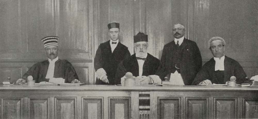 Anglo-French Protocol enhances governance in New Hebrides (Vanuatu) during WWI, addressing administrative challenges.