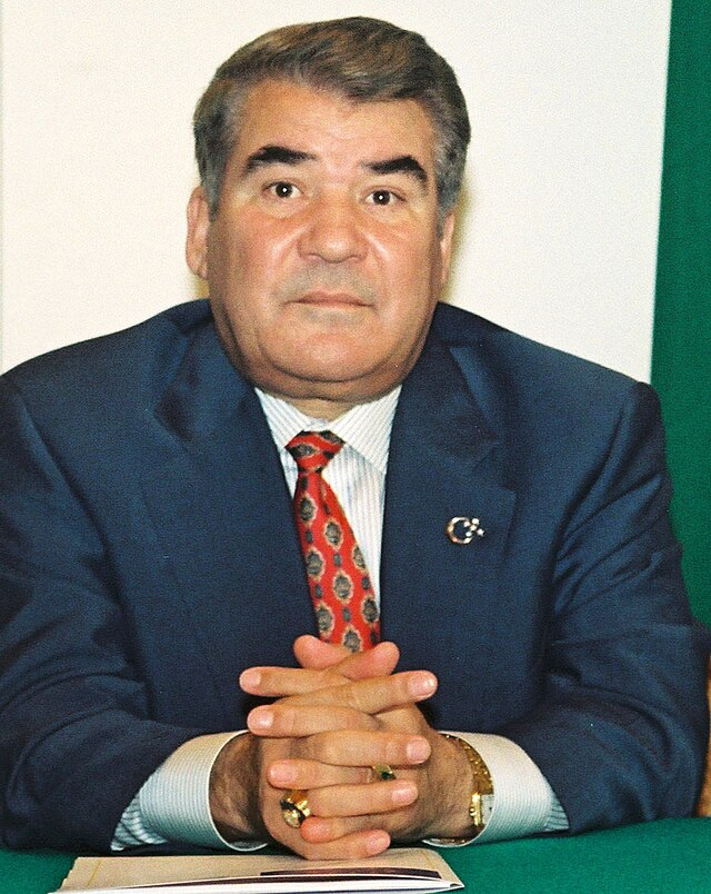 Saparmurat Niyazov Declared President for Life