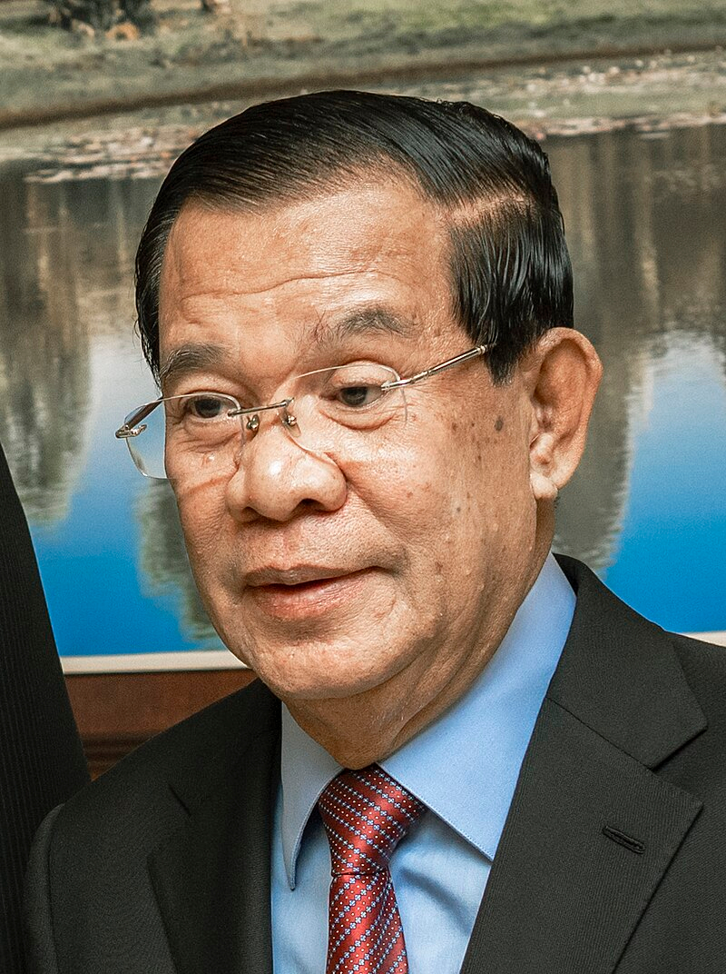 Hun Sen's Prime Ministership in Turbulent Times