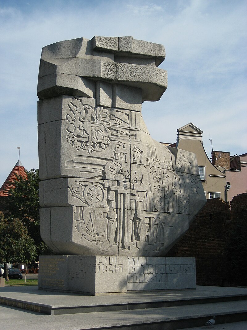 Teutonic Knights establish city of Gdańsk, enriching history and culture.