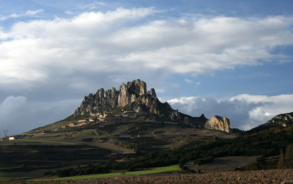 Vela Jiménez successfully defended Cellorigo mountain pass from Emirate of Córdoba.