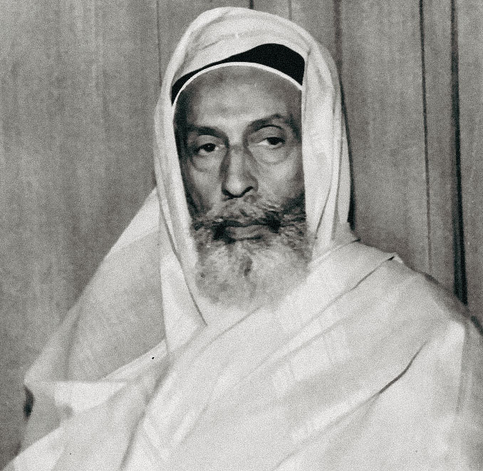 King Idris I declares a federal monarchy in Libya