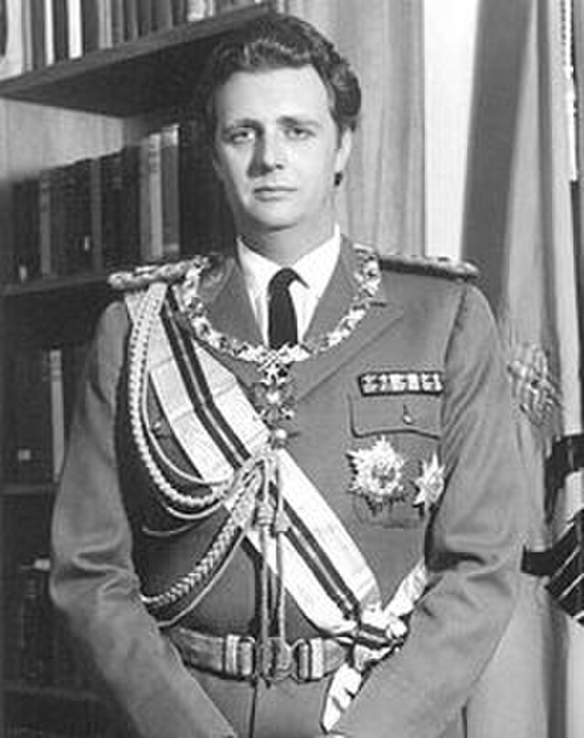 Leka's failed bid for Albanian monarchy leads to exile amid insurrection accusations.