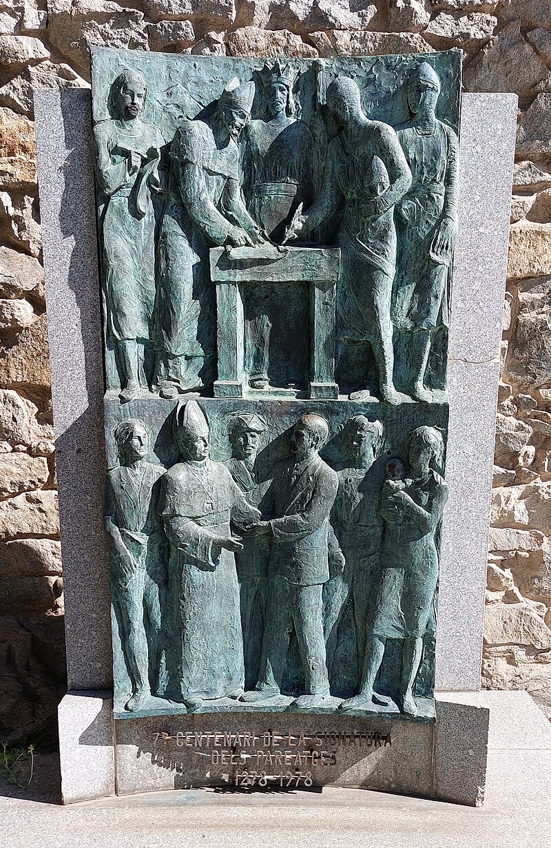 Establishing co-sovereignty in Andorra: first paréage between Foix Count and Urgell Bishop.