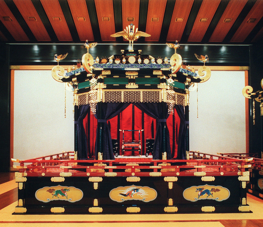 Emperor Antoku's Ascension to Power