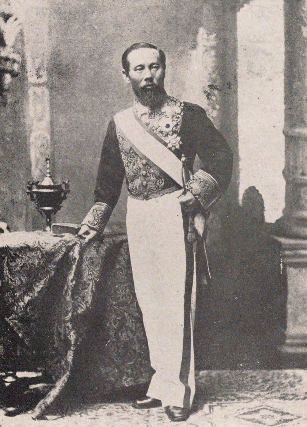 First Prime Minister: Samurai Itō Hirobumi