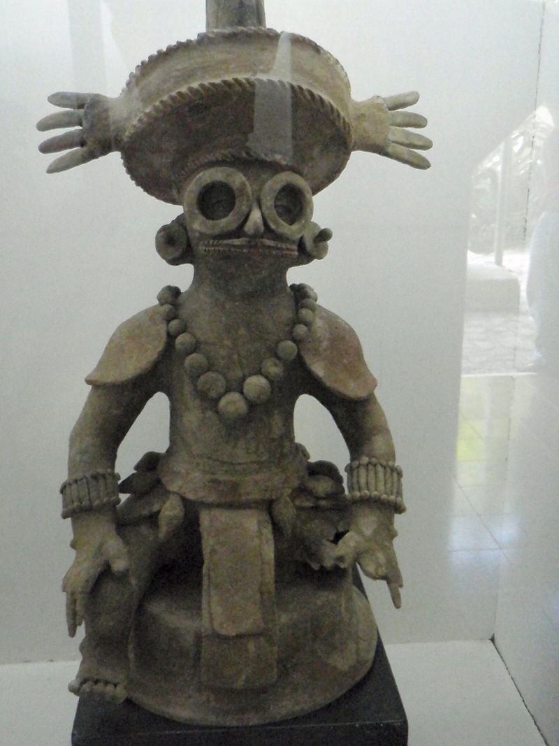 Reign of the first named Copan ruler K'inich Yax K'uk Mo.