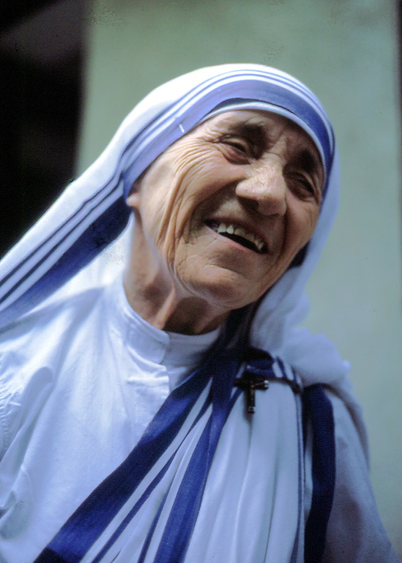 Mother Teresa: Nobel Prize Winner for Humanitarian Work Amid Criticisms