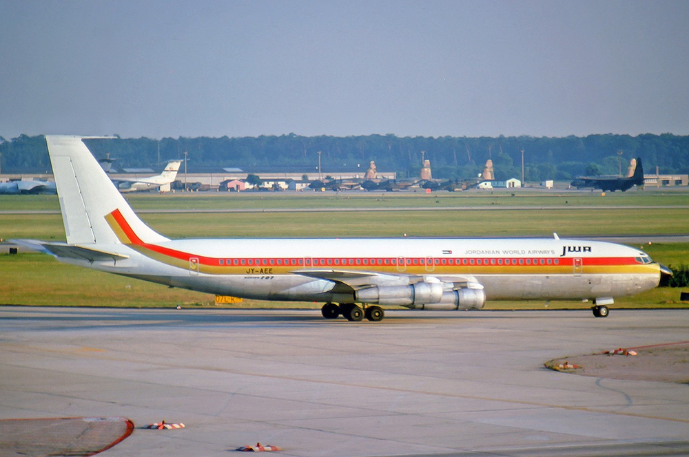 Tragic Crash: Boeing 707 in Atlas, 188 Fatalities.