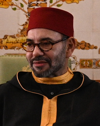 Mohammed VI inaugurates largest solar plant near Ouarzazate.