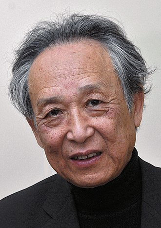 Gao Xingjian: Nobel Prize Winner for innovative literature blending traditional and modern storytelling.