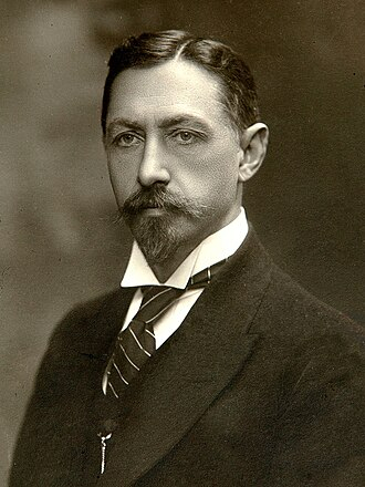 Ivan Bunin: Nobel laureate for Russian prose, preserving literary tradition with unique personal style.