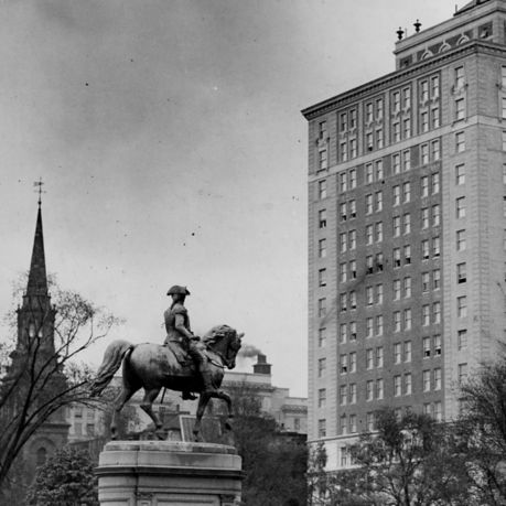 First Ritz-Carlton Hotel in the United States Opens in Boston