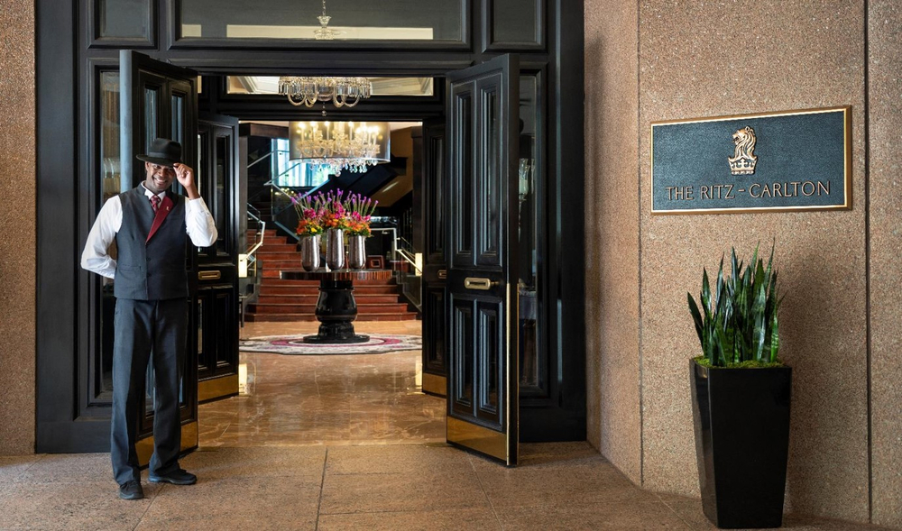 Ritz-Carlton Leadership Center Is Established