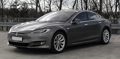 Deliveries of Model S sedan begin