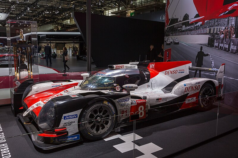 Toyota TS050 Hybrid Wins 24 Hours of Le Mans