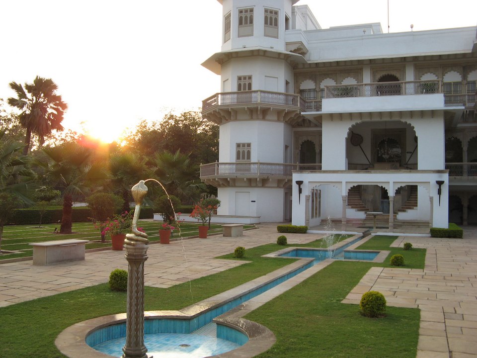 Construction of Usha Kiran Palace