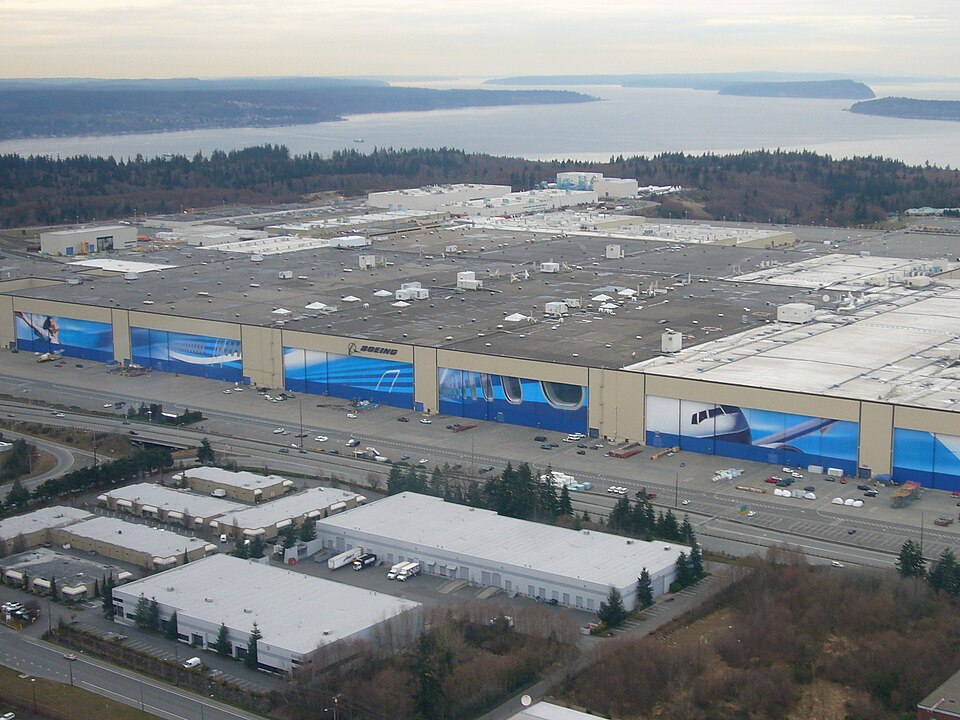 Boeing opens new factory in Washington