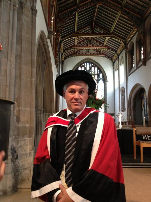Paul Kelly Receives Honorary Doctorate