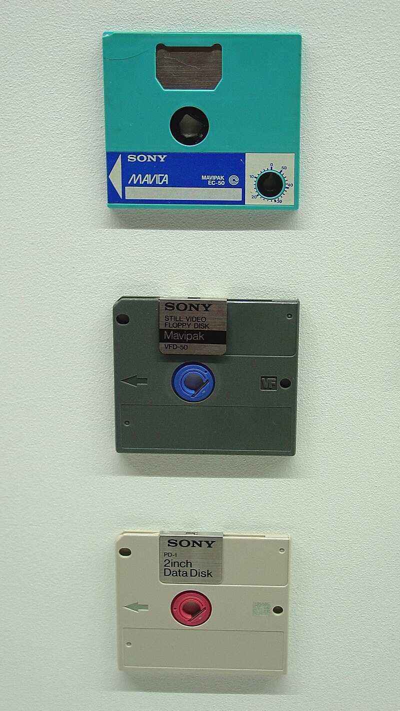 Sony introduced 3.5-inch floppy disks