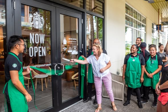 Starbucks opens franchised location in Cayman Islands