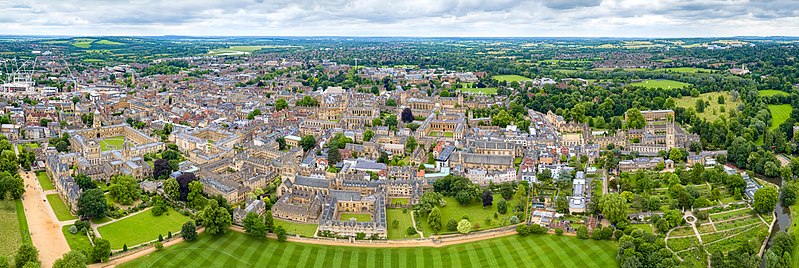 Bill Clinton's Rhodes Scholarship at University College, Oxford
