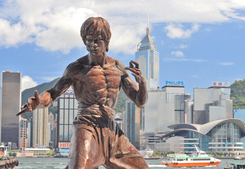 Lee Family's Return to Hong Kong