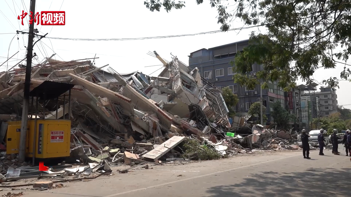 Moment image for Severe Earthquake Strikes with Magnitude 7.7