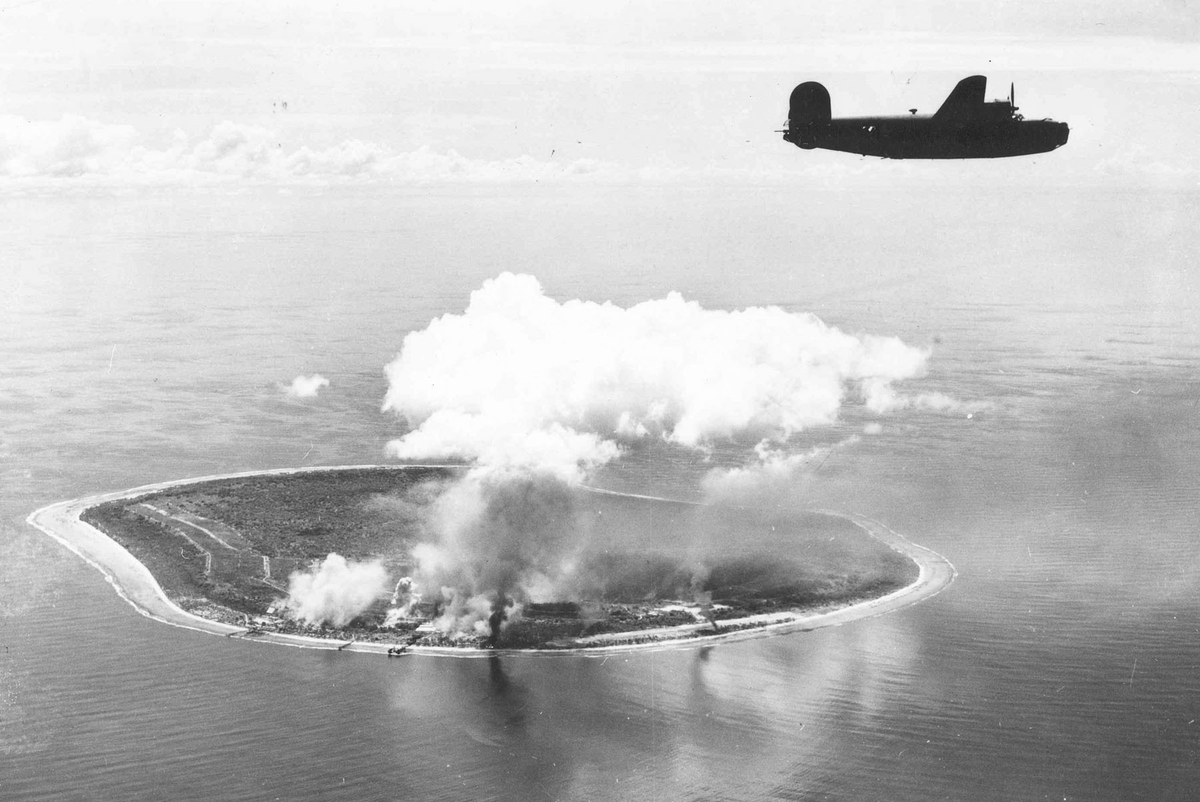 Moment image for Soviet Air Force bombs Narva