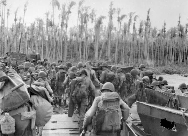 Moment image for Battle of Arawe