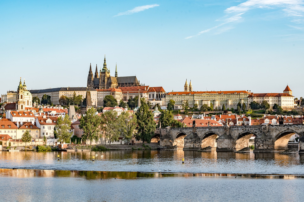 Moment image for Establishment of Prague Castle