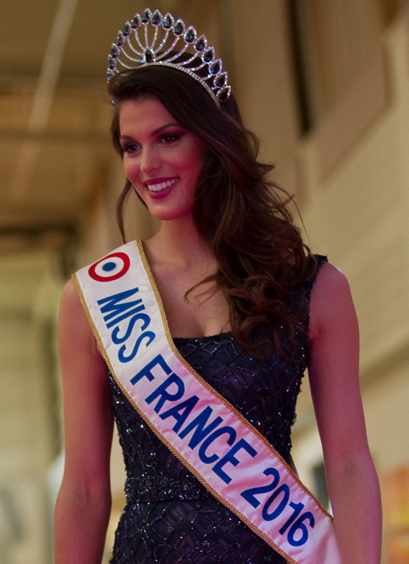 Moment image for Iris Mittenaere: France's Miss Universe Champion in Manila, Inspiring Global Audiences with Beauty and Intellect