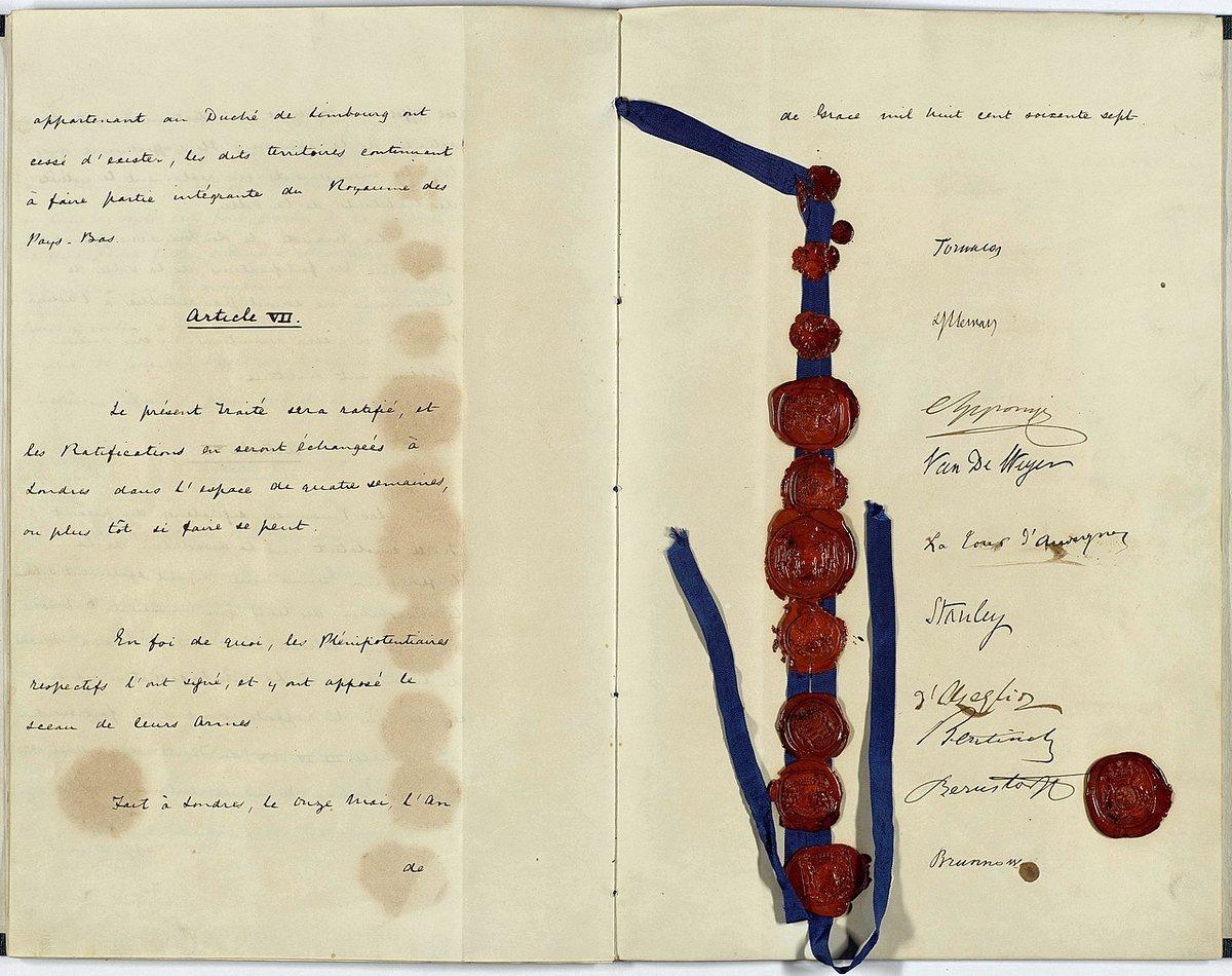 Moment image for Treaty confirms Independence and Neutrality