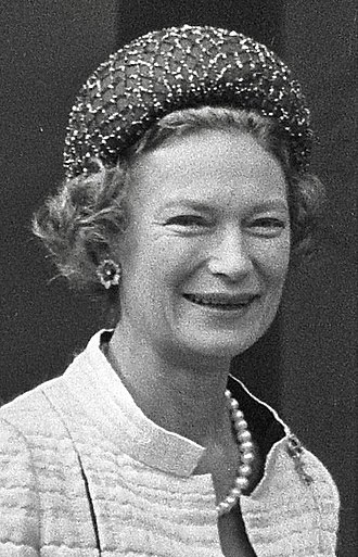Moment image for Grand Duchess Charlotte's succession to Grand Duke Jean