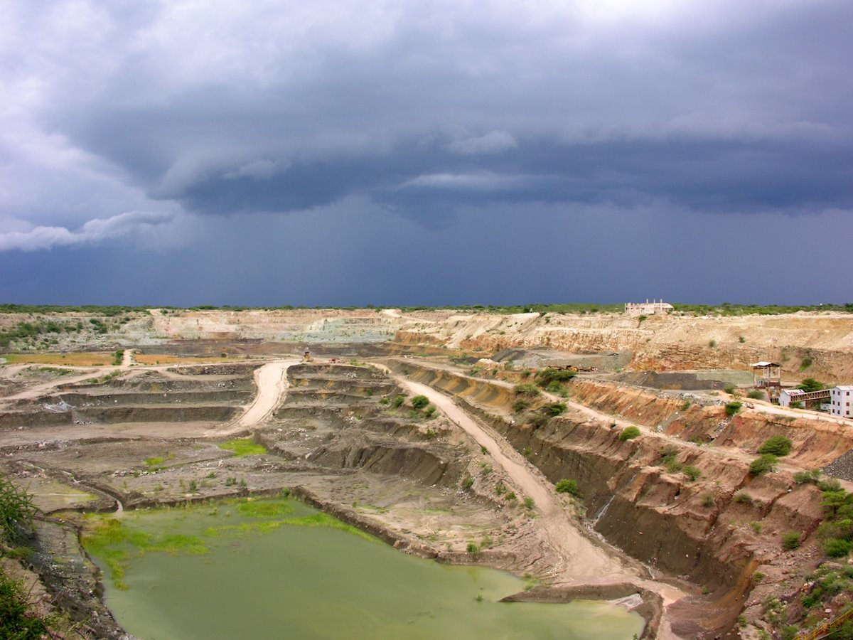 Moment image for Massive diamond discovery at Karowe mine