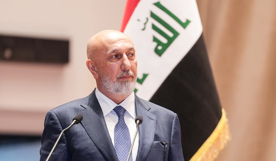 Moment image for Iraq Elects Nizar Amidi as President, Ending Five-Month Political Deadlock